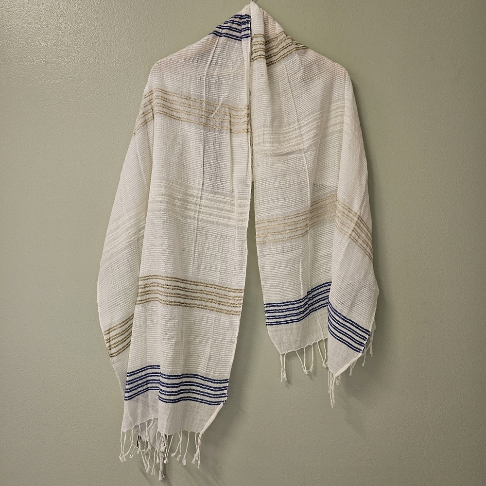 Lightweight scarf